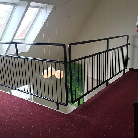 Hotel Assens Ξενοδοχείο 3*